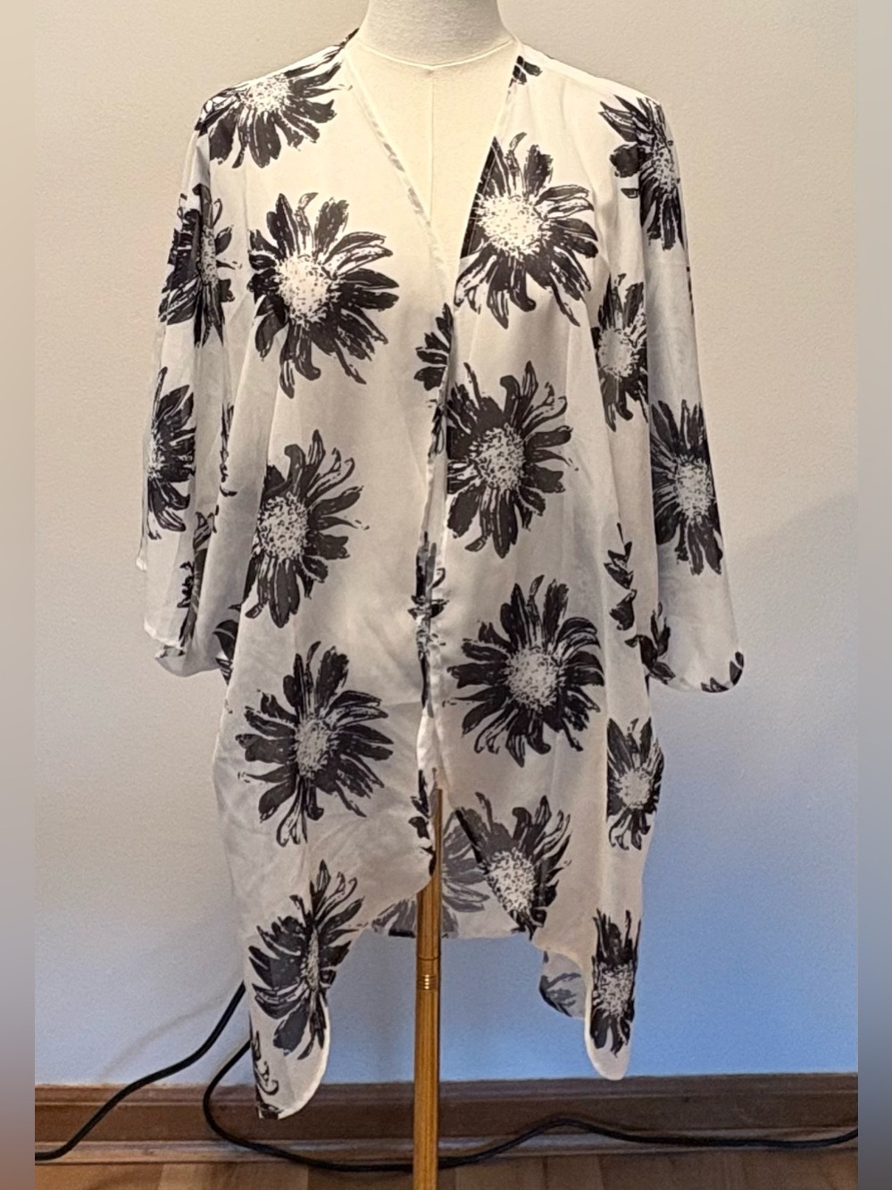 Kimono sleeve wrap floral silky resort wear cover up layers lagenlook boho